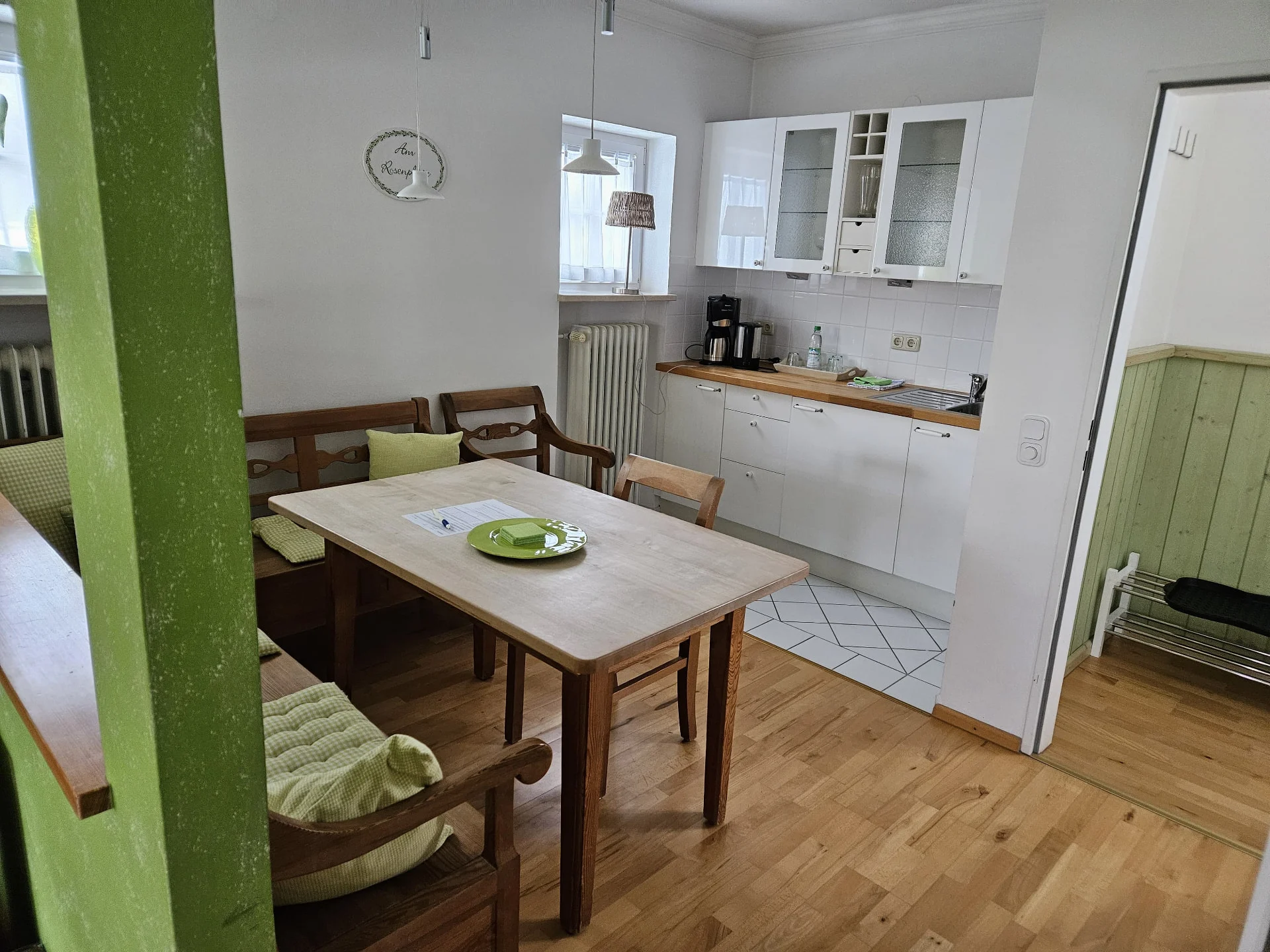  Junior-Suite, Frühstücksecke  – Haus Sibylle